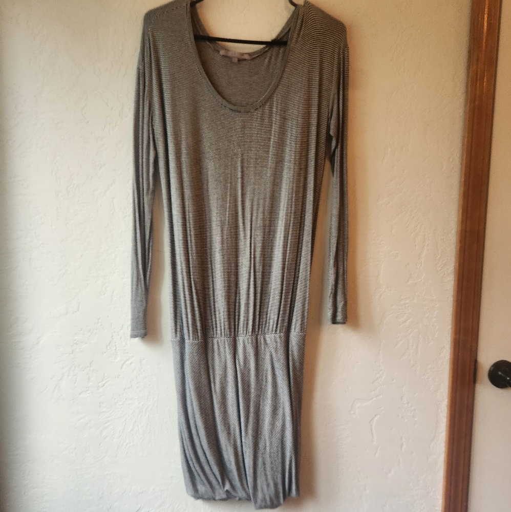 Long Sleeve Gray Scoop Neck Women’s Dress